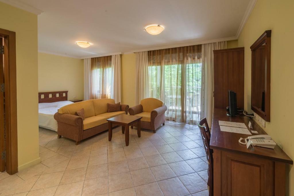 Sozopol Private Apartments St. Marina Bagian luar foto
